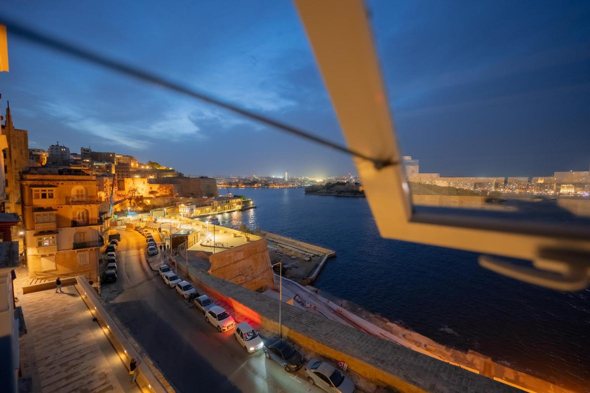 Extraordinary Views In A Holiday Home In Valletta Exterior photo